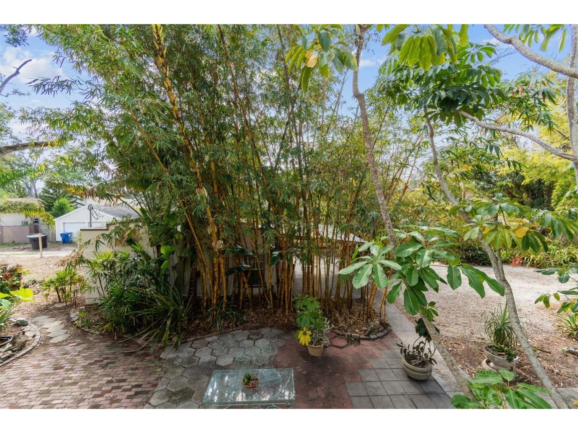 4326 3rd Avenue S Saint Petersburg FL 33711 TB8453288 image52