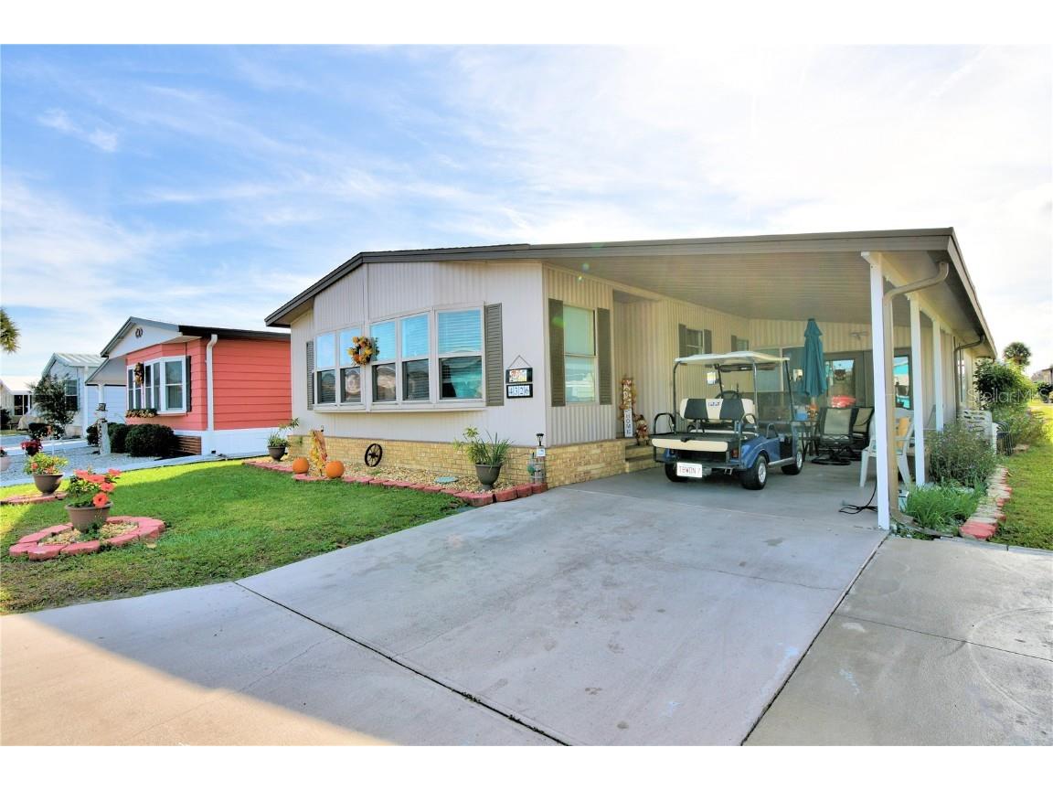 4326 Cherrywood Street Winter Haven FL 33880 - DINNER P4928339 image1