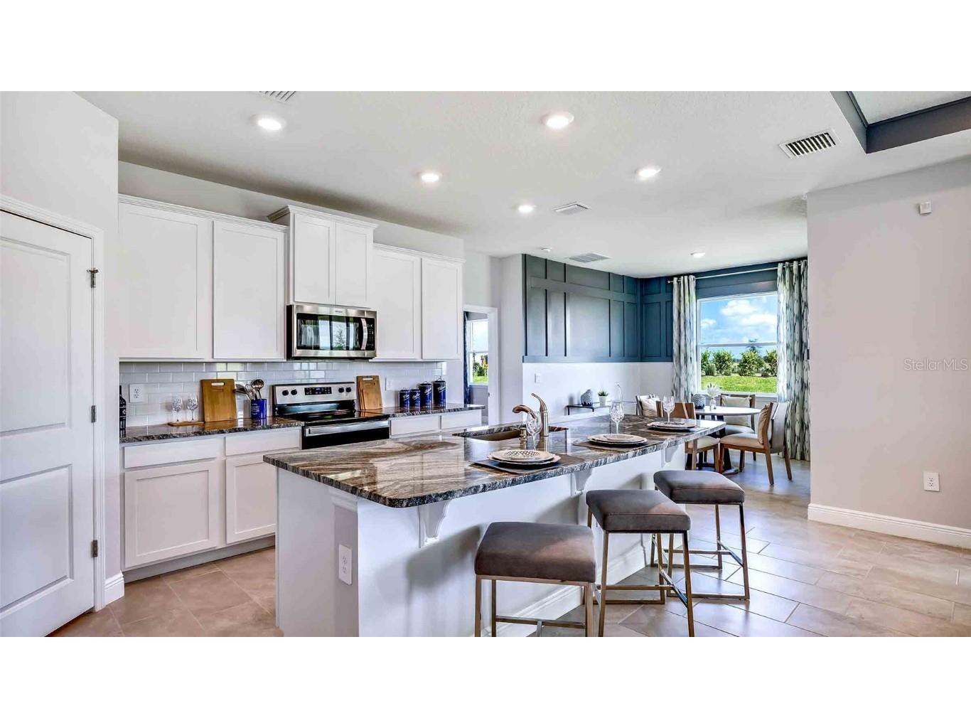 4326 Honeybee Court Lakewood Ranch FL 34211 A4671534 image8