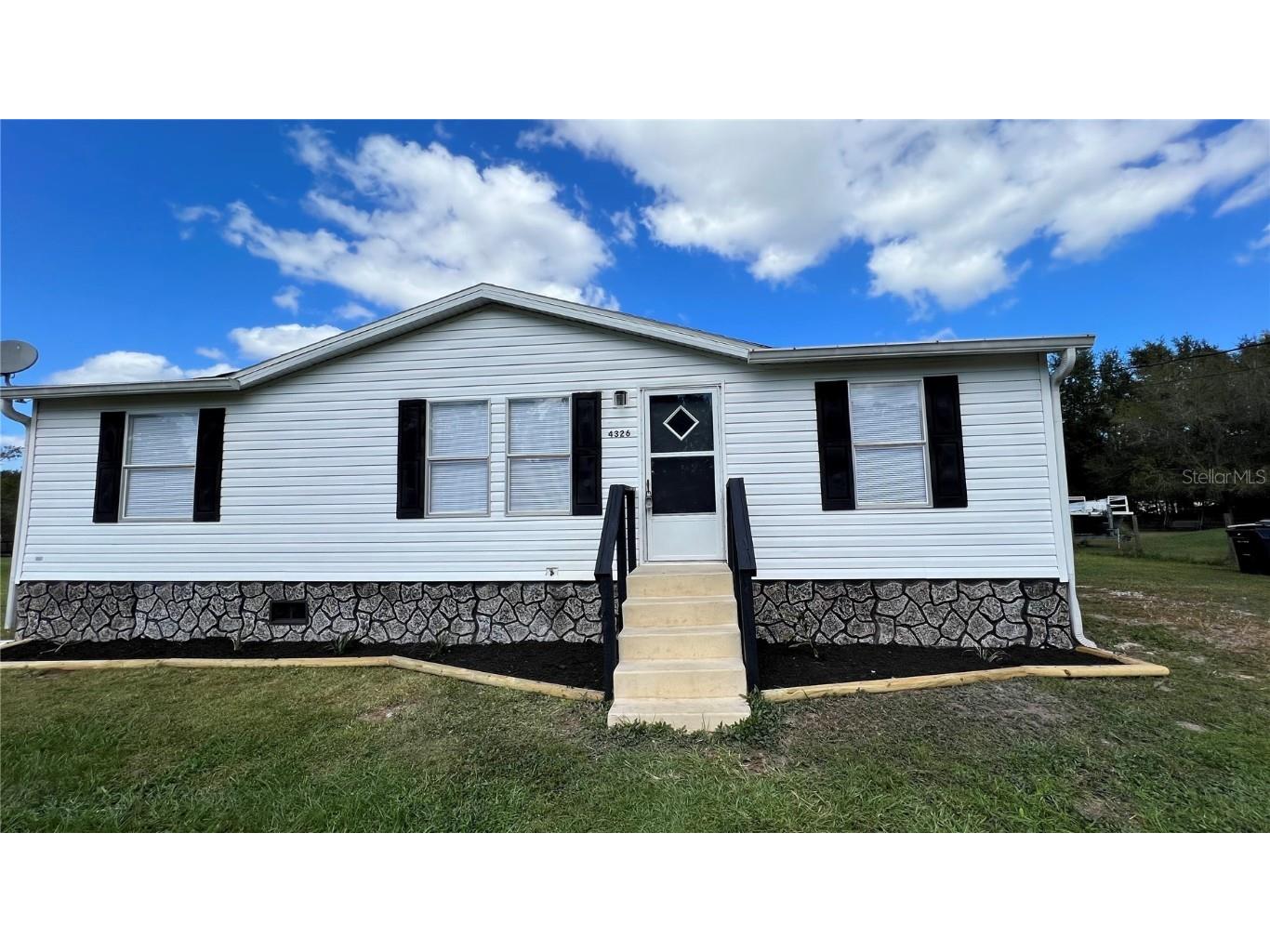 4326 Portage Drive Polk City FL 33868 L4940411 image1