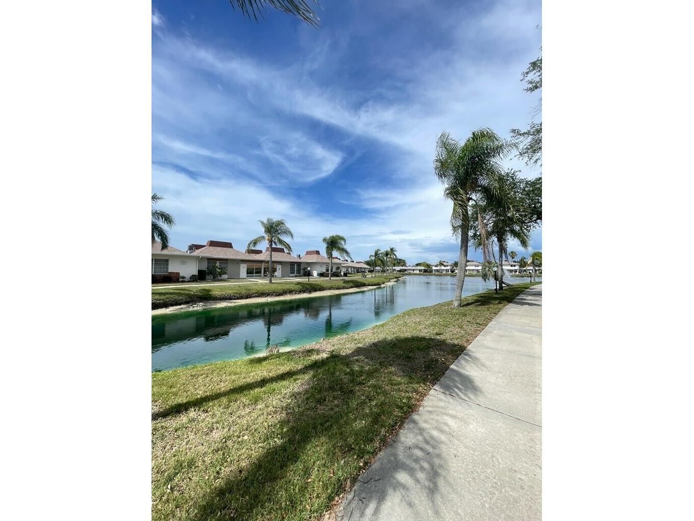 4326 Tahitian Gardens Circle #14E Holiday FL 34691 TB8495036 image5