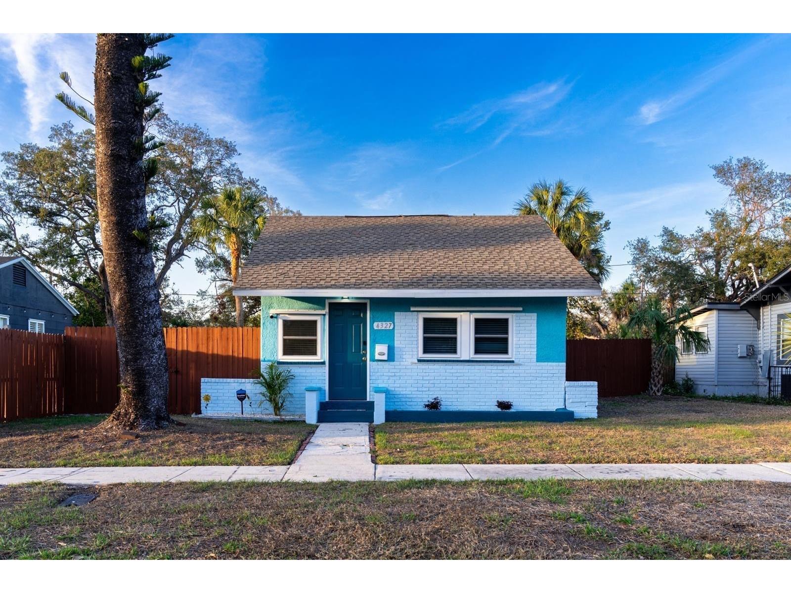 4327 17th Avenue S Saint Petersburg FL 33711 TB8493360 image1