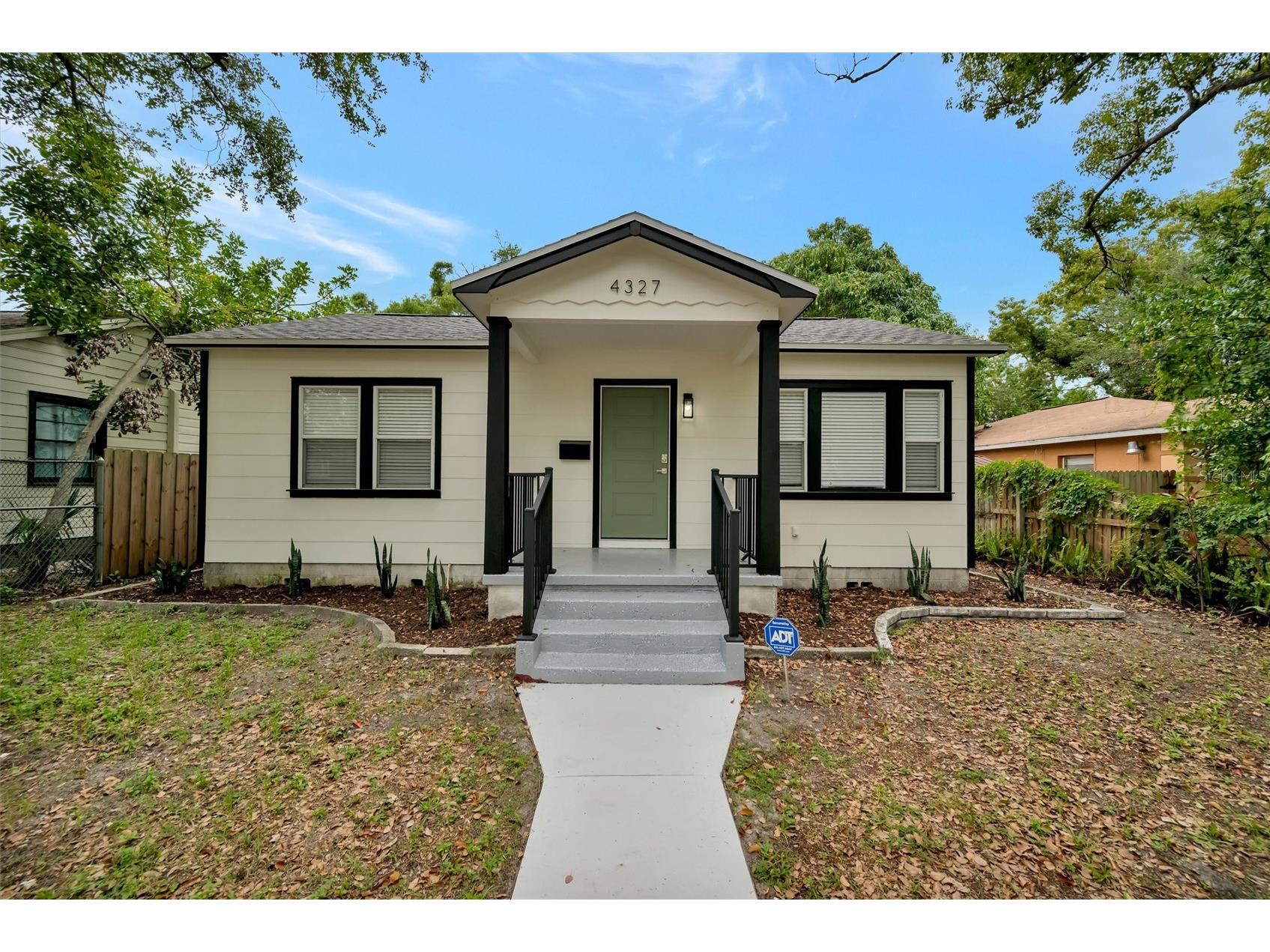4327 3rd Avenue S Saint Petersburg FL 33711 TB8521234 image11