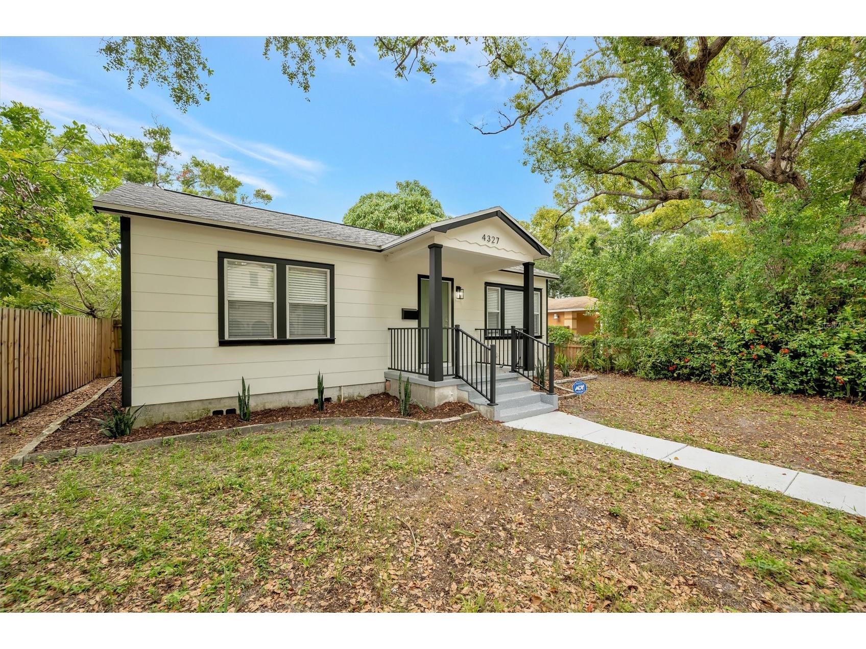 4327 3rd Avenue S Saint Petersburg FL 33711 TB8521234 image13