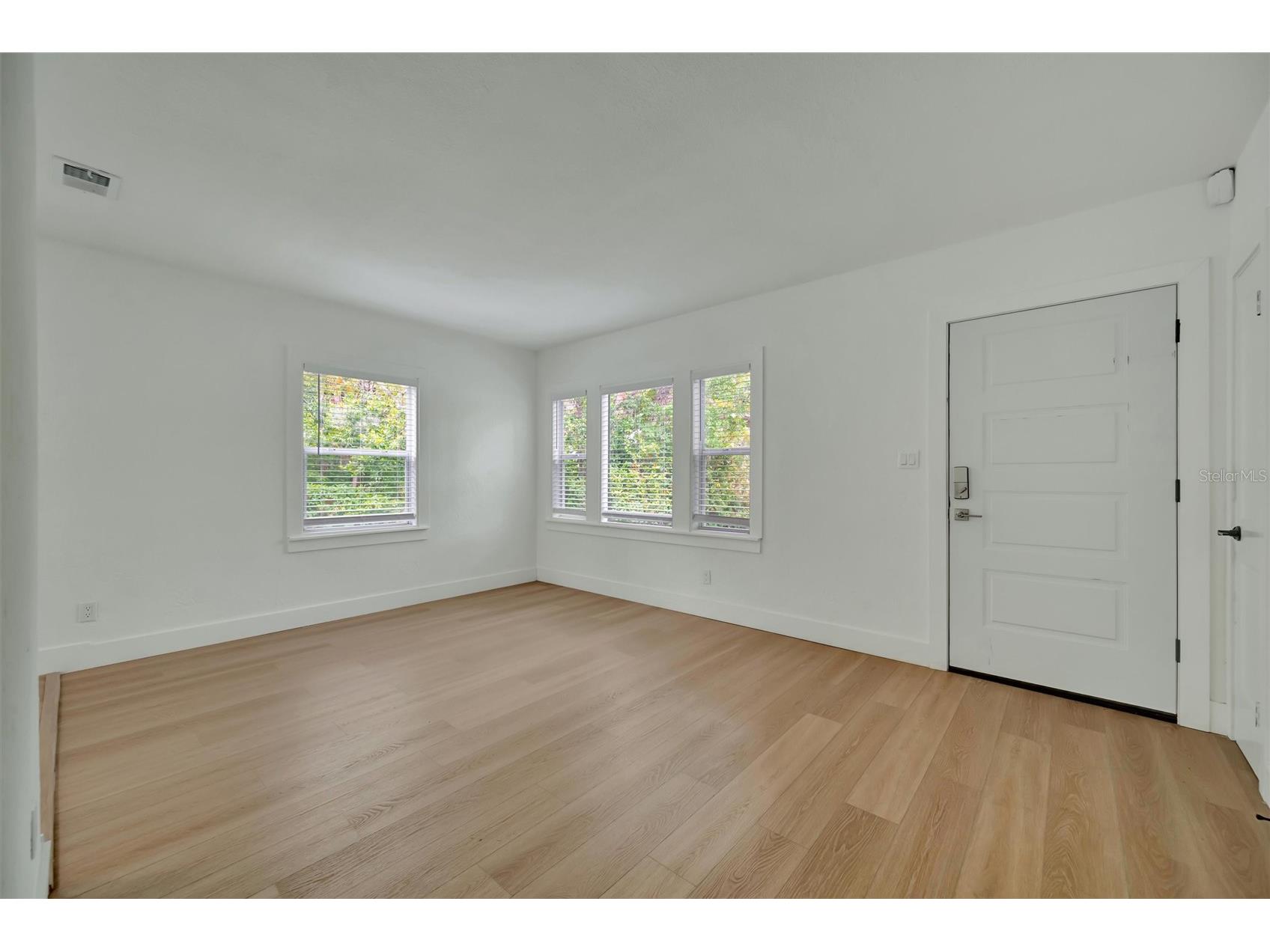 4327 3rd Avenue S Saint Petersburg FL 33711 TB8521234 image15