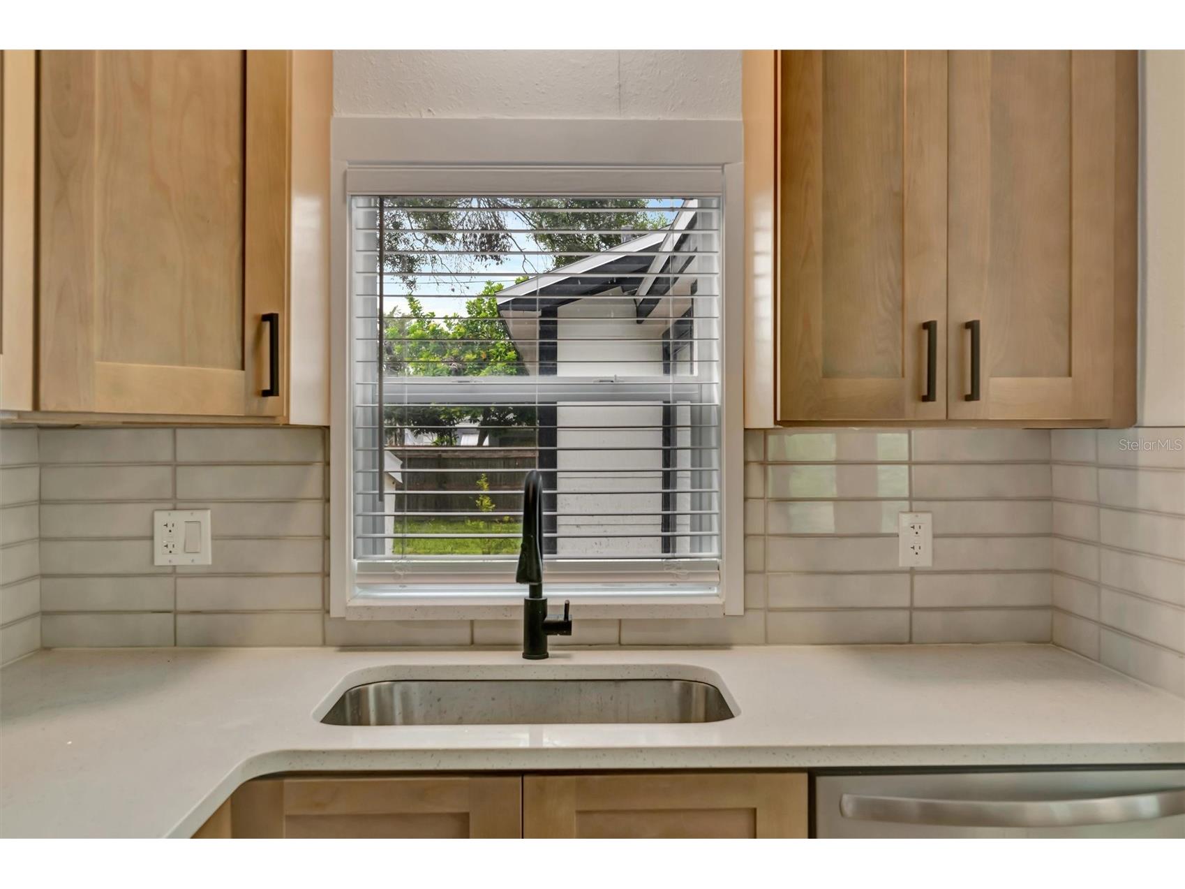 4327 3rd Avenue S Saint Petersburg FL 33711 TB8521234 image25