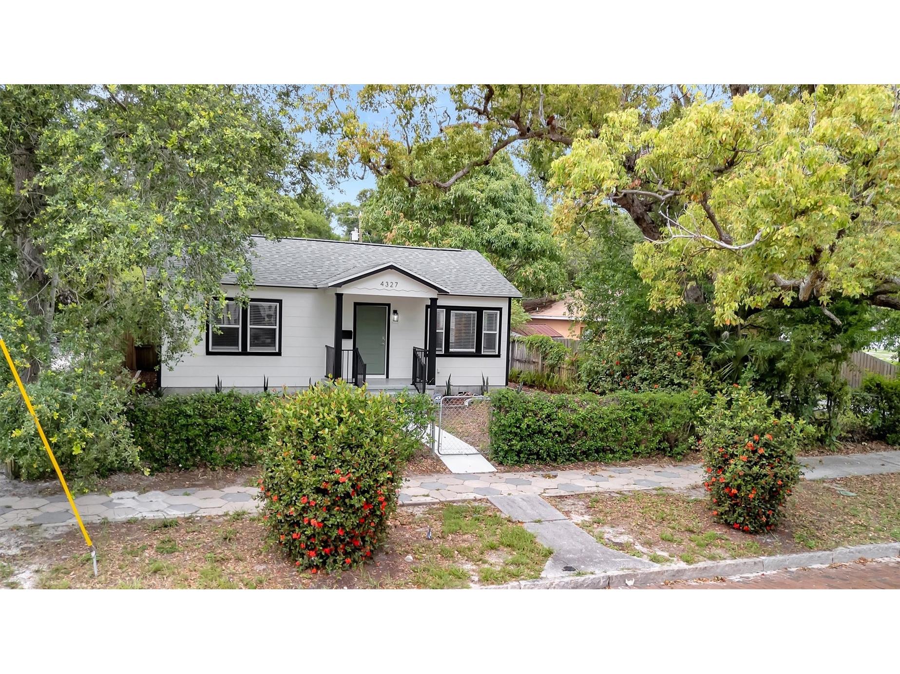 4327 3rd Avenue S Saint Petersburg FL 33711 TB8521234 image3