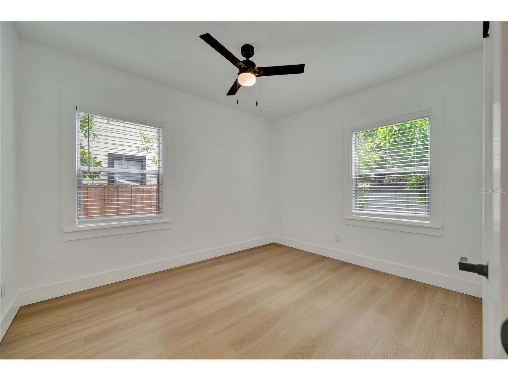 4327 3rd Avenue S Saint Petersburg FL 33711 TB8521234 image34