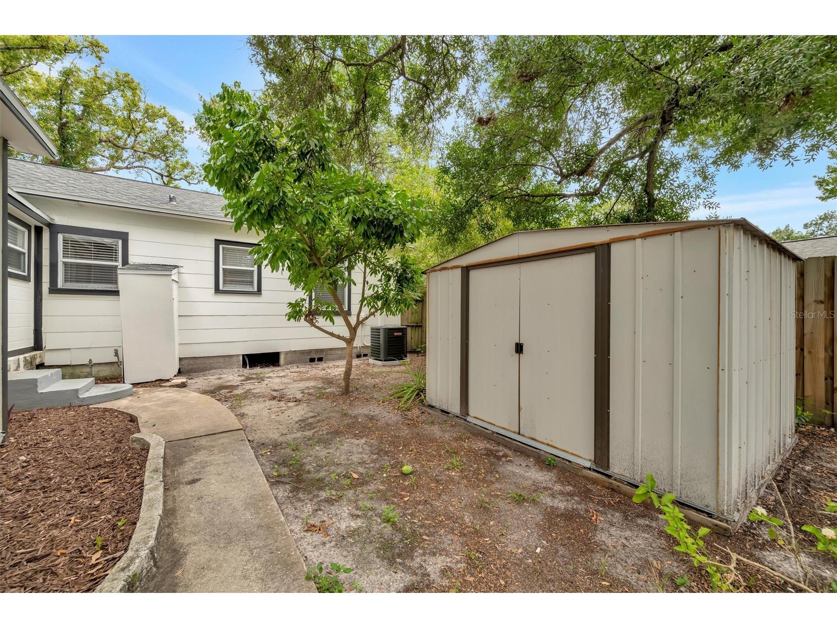 4327 3rd Avenue S Saint Petersburg FL 33711 TB8521234 image46