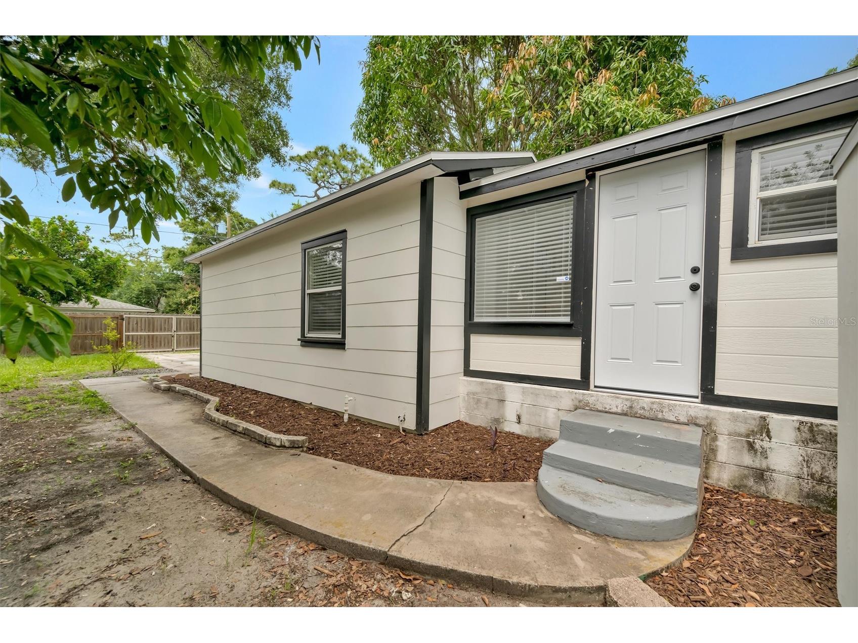 4327 3rd Avenue S Saint Petersburg FL 33711 TB8521234 image48