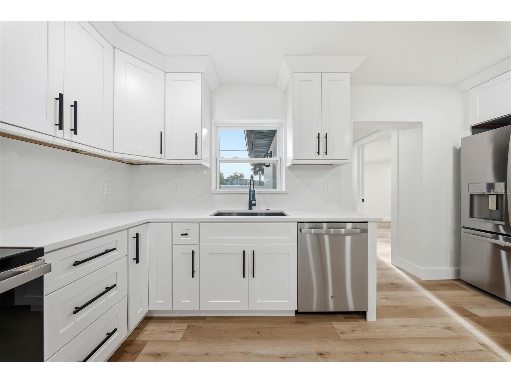 4327 59 Street N Saint Petersburg FL 33709 TB8484941 image14