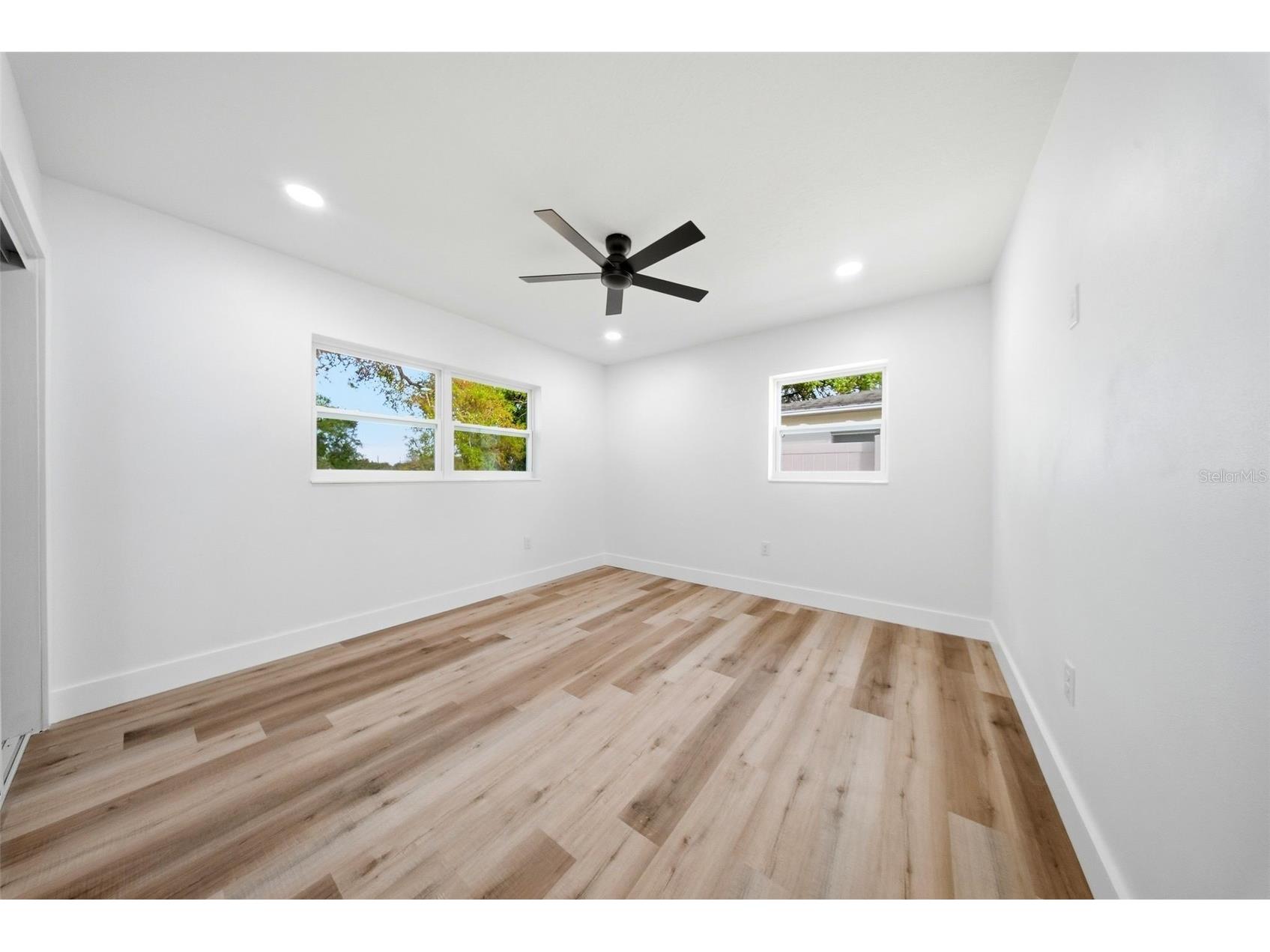 4327 59 Street N Saint Petersburg FL 33709 TB8484941 image20