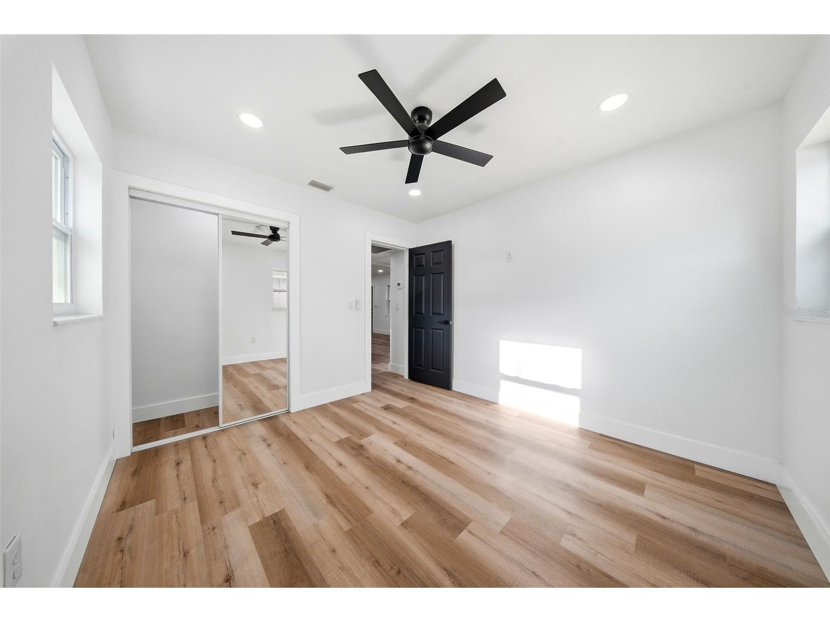 4327 59 Street N Saint Petersburg FL 33709 TB8484941 image23