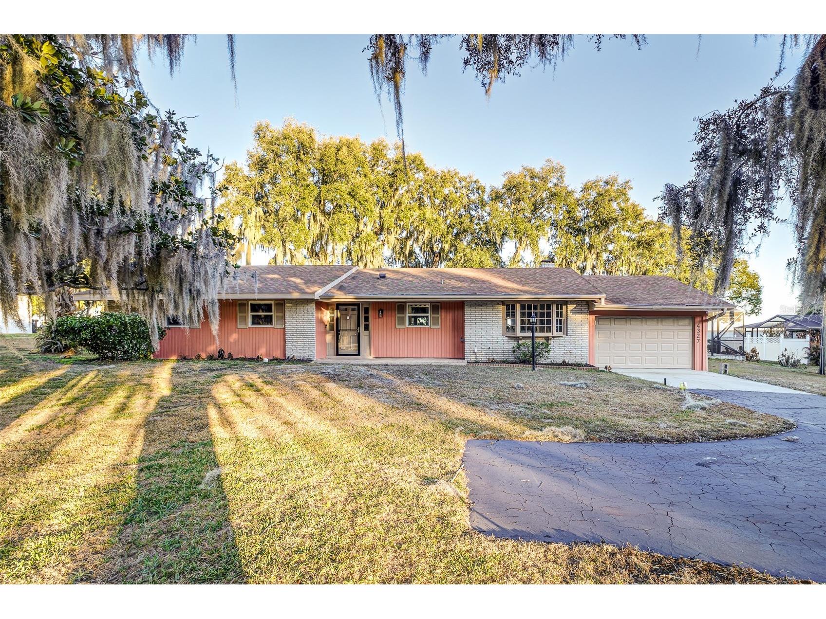 4327 Chambers Street Lake Wales FL 33898 - LAKE WALK IN THE WATER MEANDER P4937581 image1