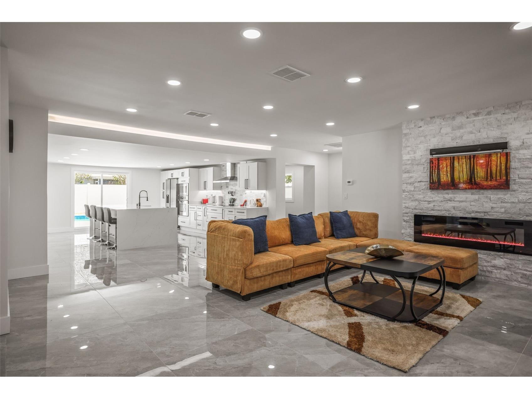 4327 Huntington Street NE Saint Petersburg FL 33703 TB8503059 image13