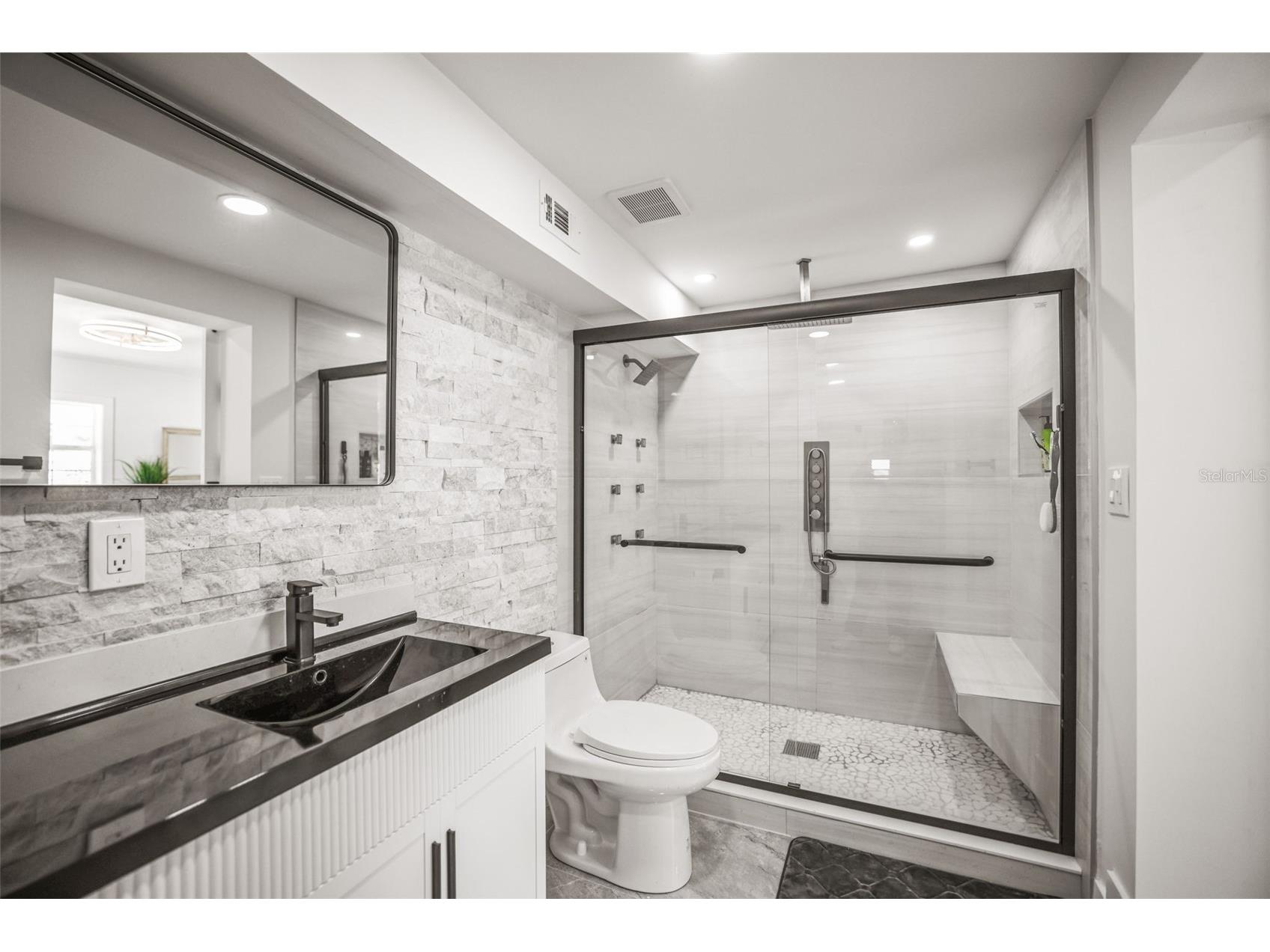 4327 Huntington Street NE Saint Petersburg FL 33703 TB8503059 image28