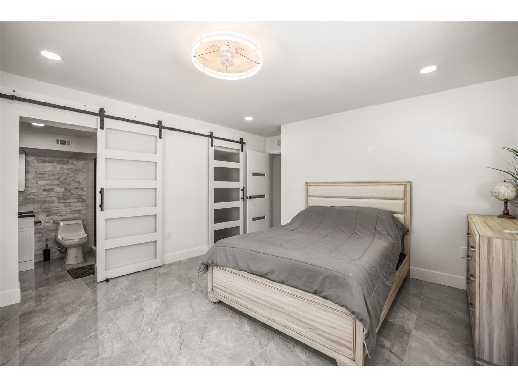 4327 Huntington Street NE Saint Petersburg FL 33703 TB8503059 image32