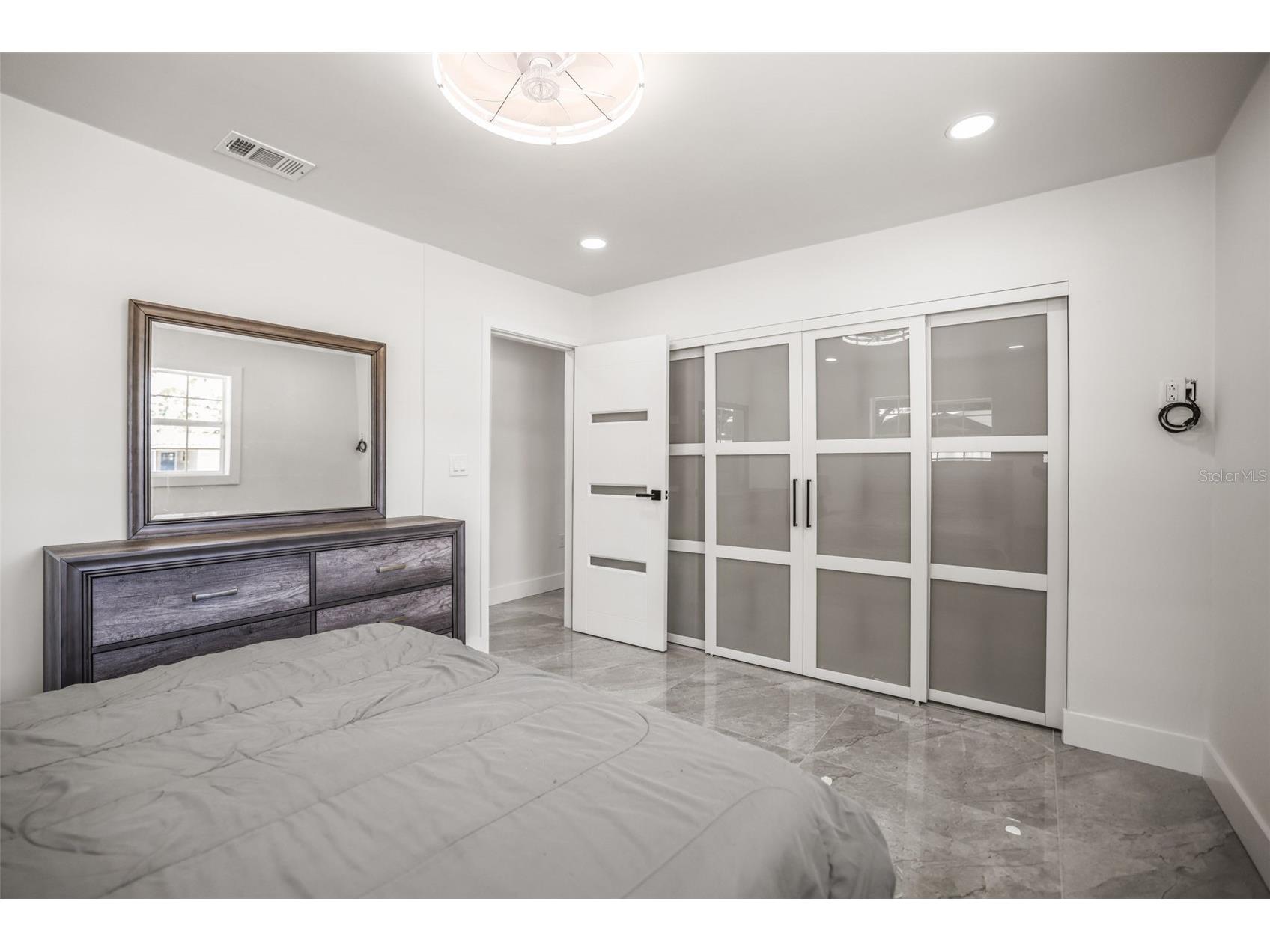 4327 Huntington Street NE Saint Petersburg FL 33703 TB8503059 image35