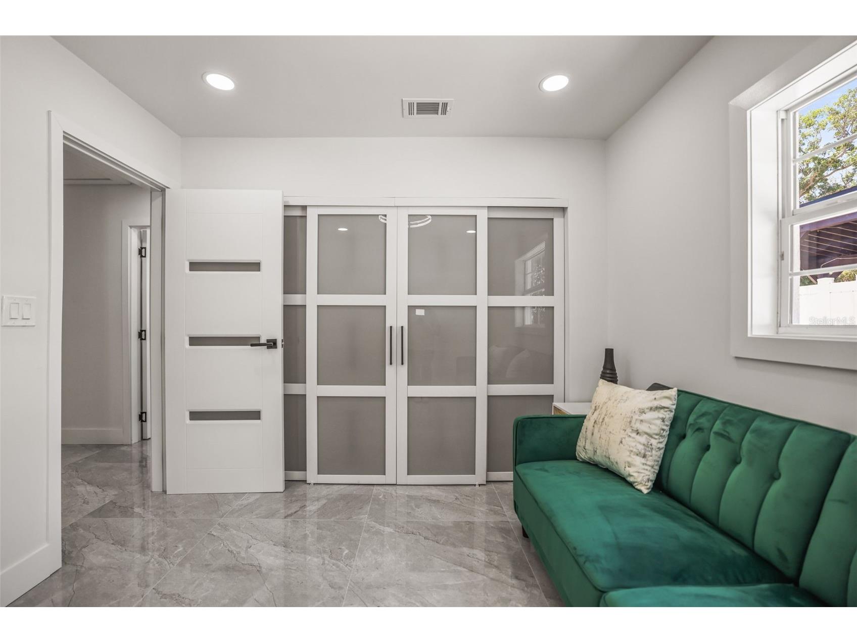 4327 Huntington Street NE Saint Petersburg FL 33703 TB8503059 image38