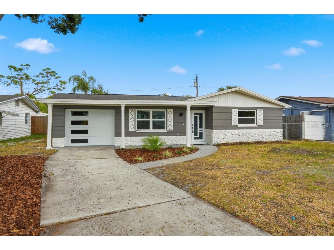 4327 Newgate Avenue Holiday FL 34691 TB8457602 image1