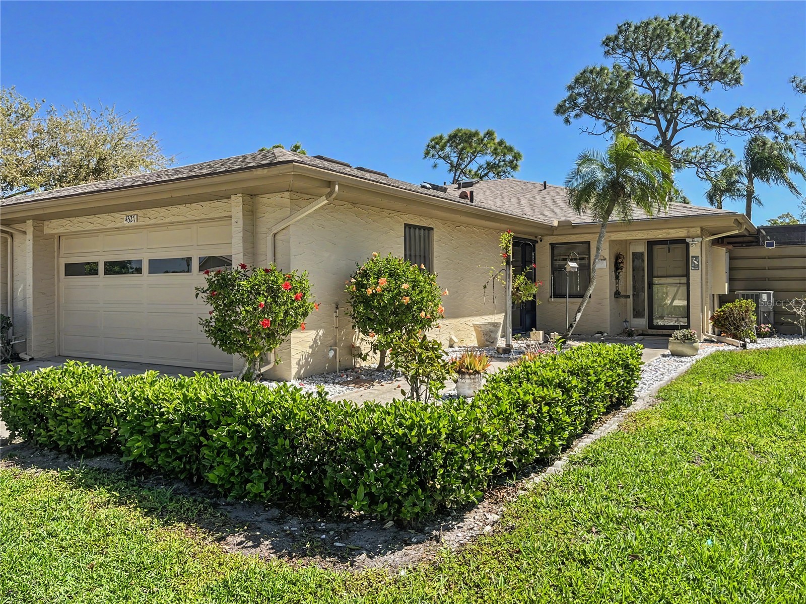 4327 Rum Cay Place #21 Sarasota FL 34233 A4687484 image1