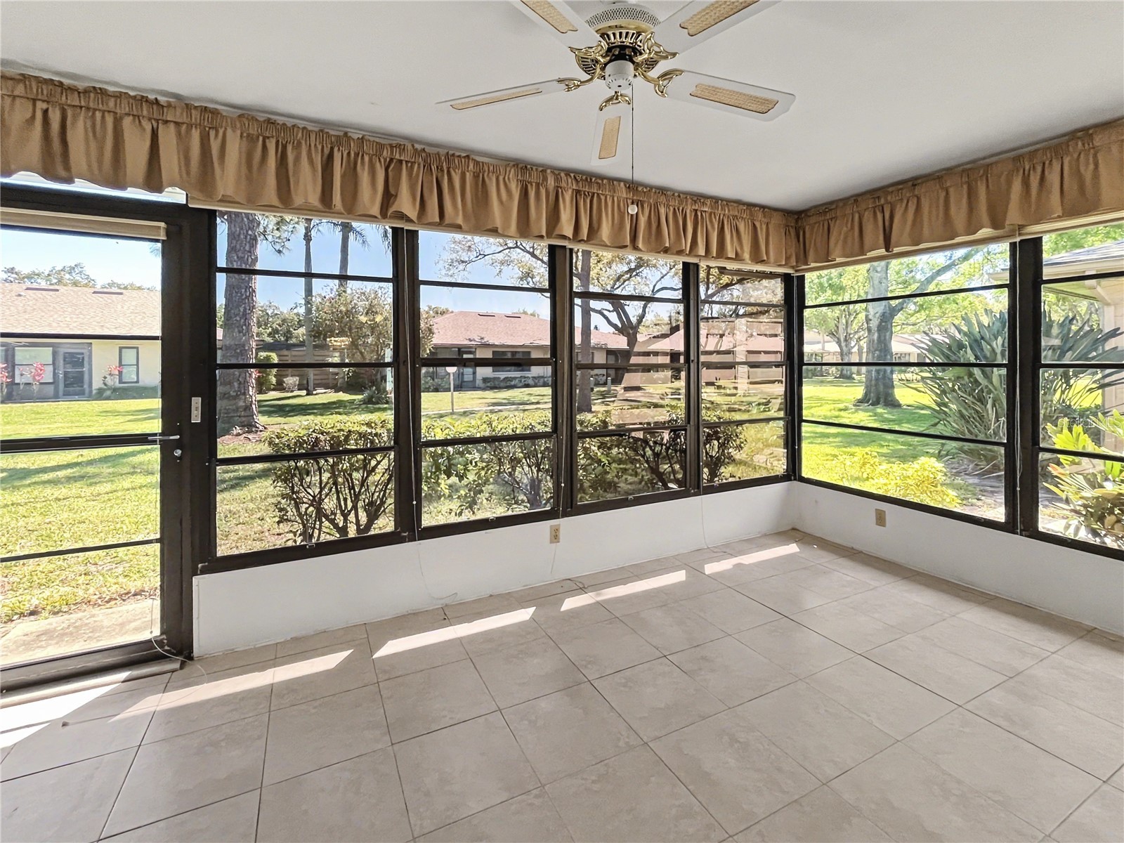 4327 Rum Cay Place #21 Sarasota FL 34233 A4687484 image14