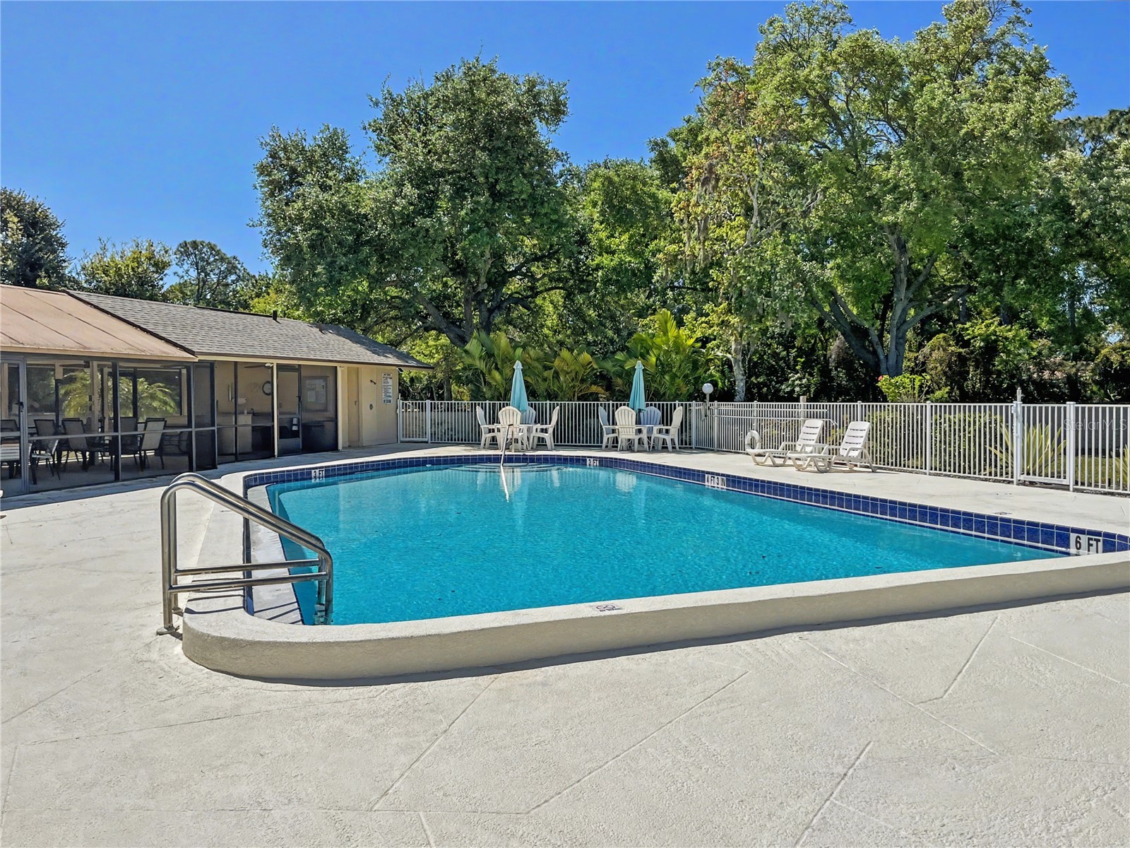 4327 Rum Cay Place #21 Sarasota FL 34233 A4687484 image18