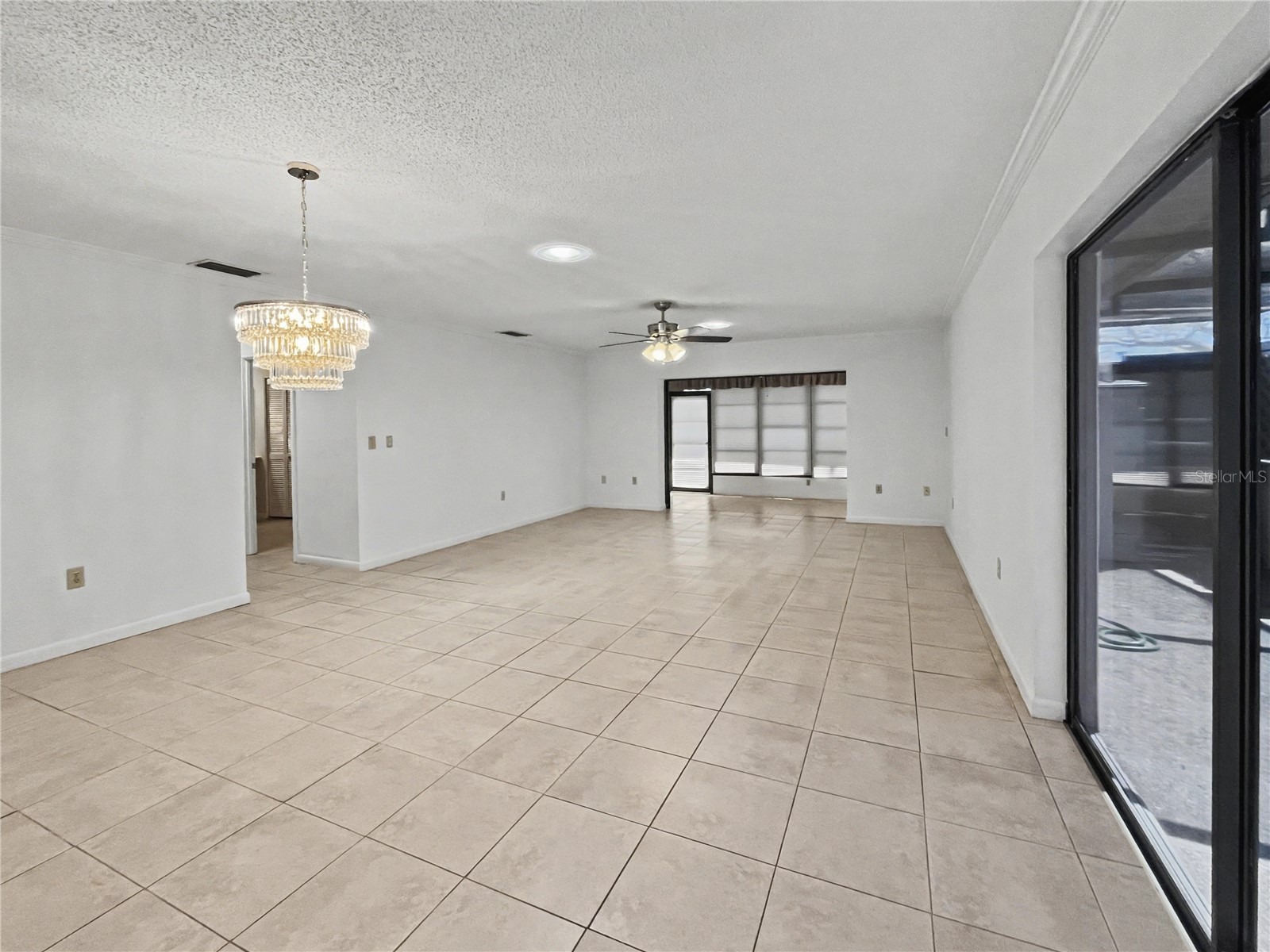 4327 Rum Cay Place #21 Sarasota FL 34233 A4687484 image3