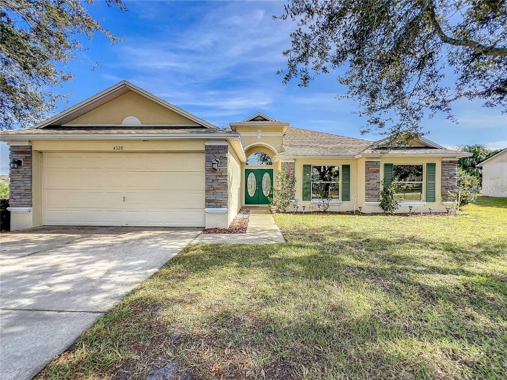 4328 Dinner Lake Drive Lake Wales FL 33859 P4928201 image1