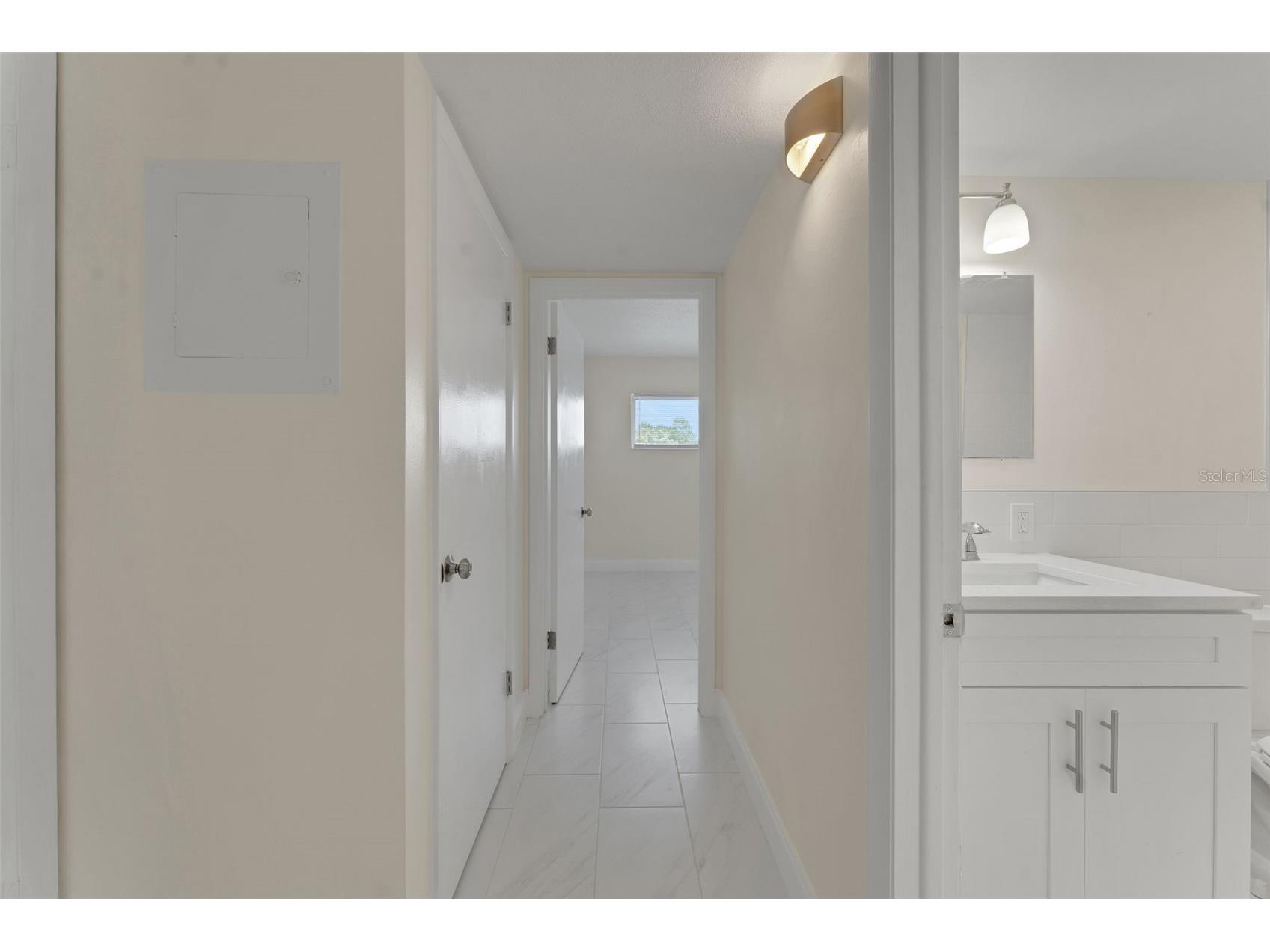 4328 Edgewater Drive #D106 Orlando FL 32804 - LAKE FAIRVIEW O6413478 image6
