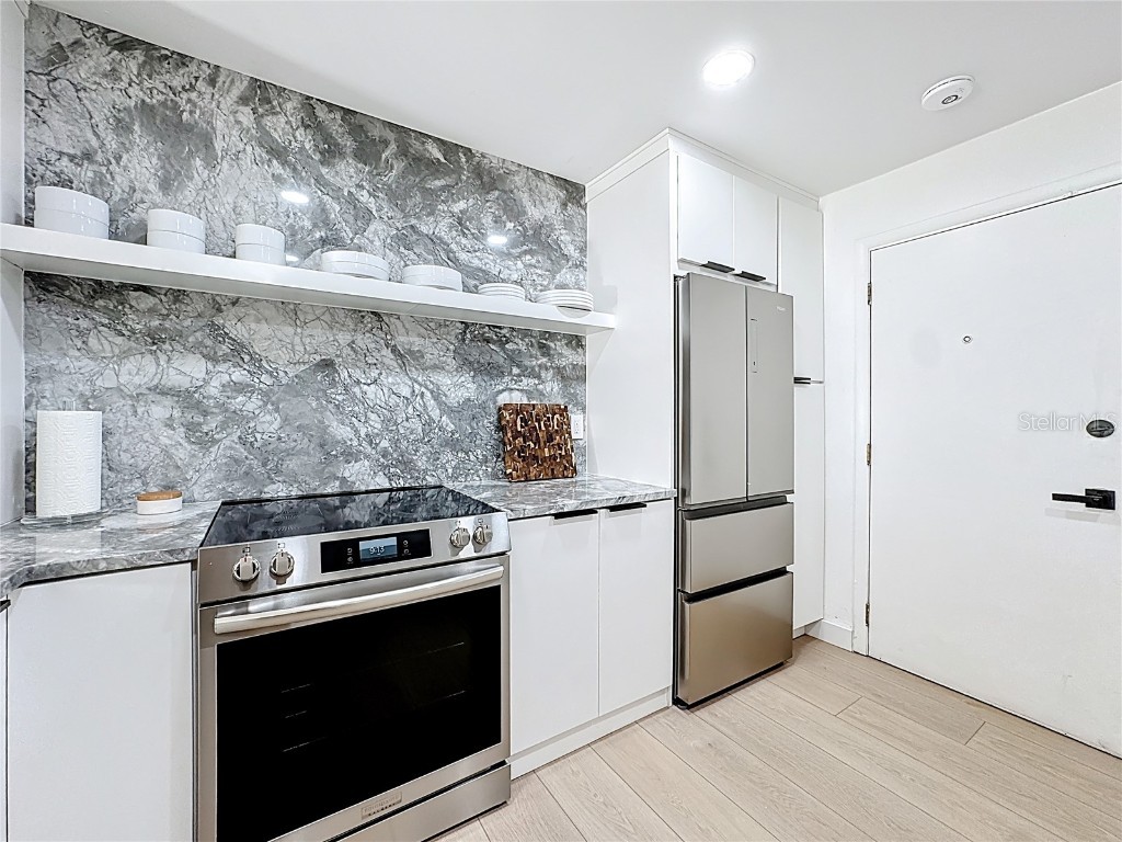 4328 Edgewater Drive #E103 Orlando FL 32804 - LAKE FAIRVIEW O6360395 image8