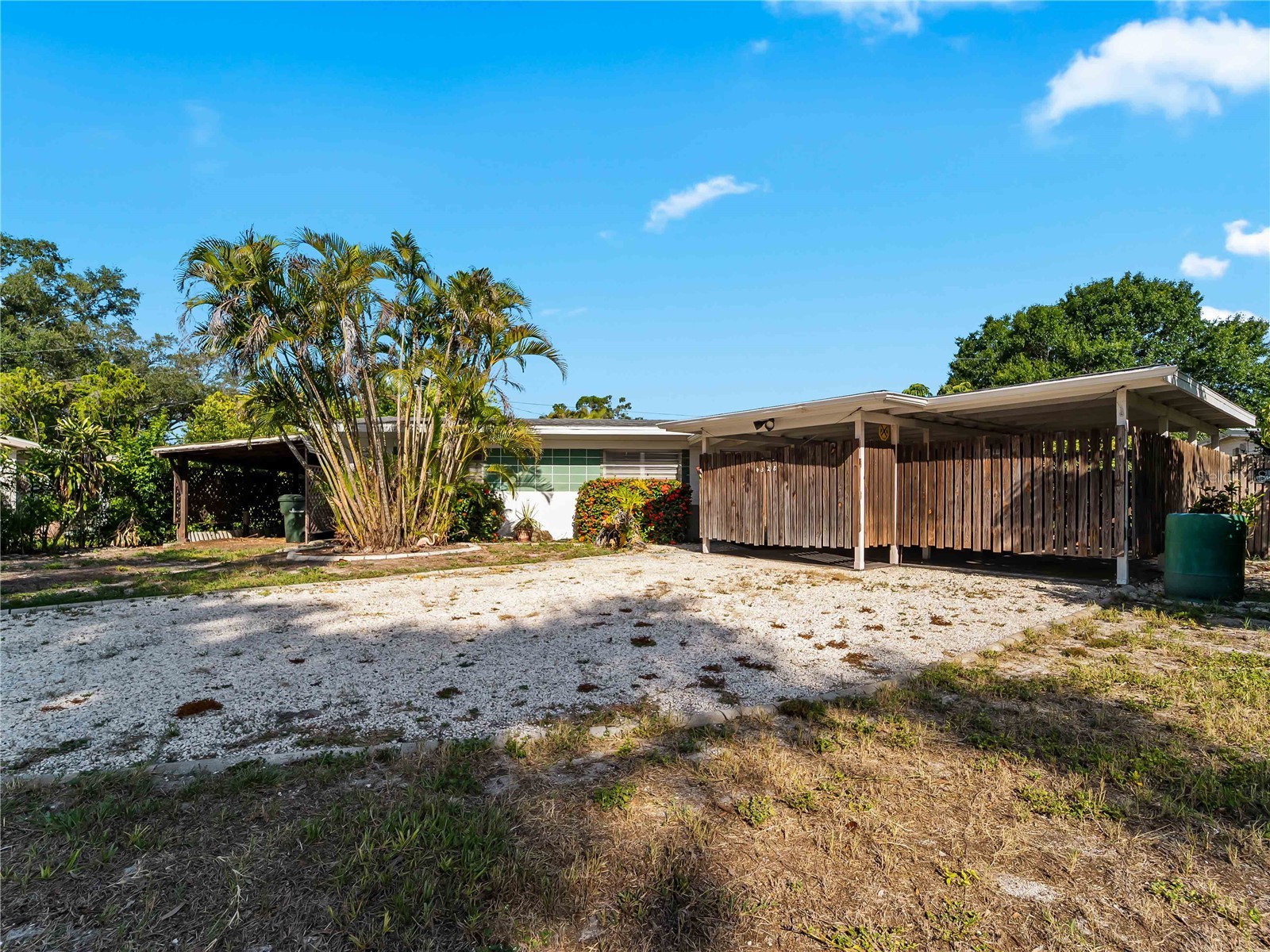4328 Groveland Avenue Sarasota FL 34231 A4698784 image3