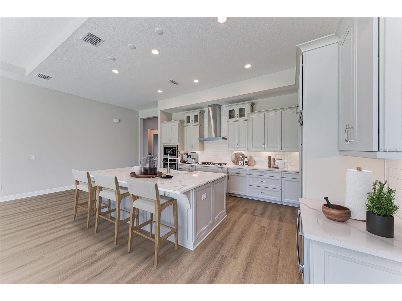 4328 Springhouse Circle Lakewood Ranch FL 34211 TB8469144 image2