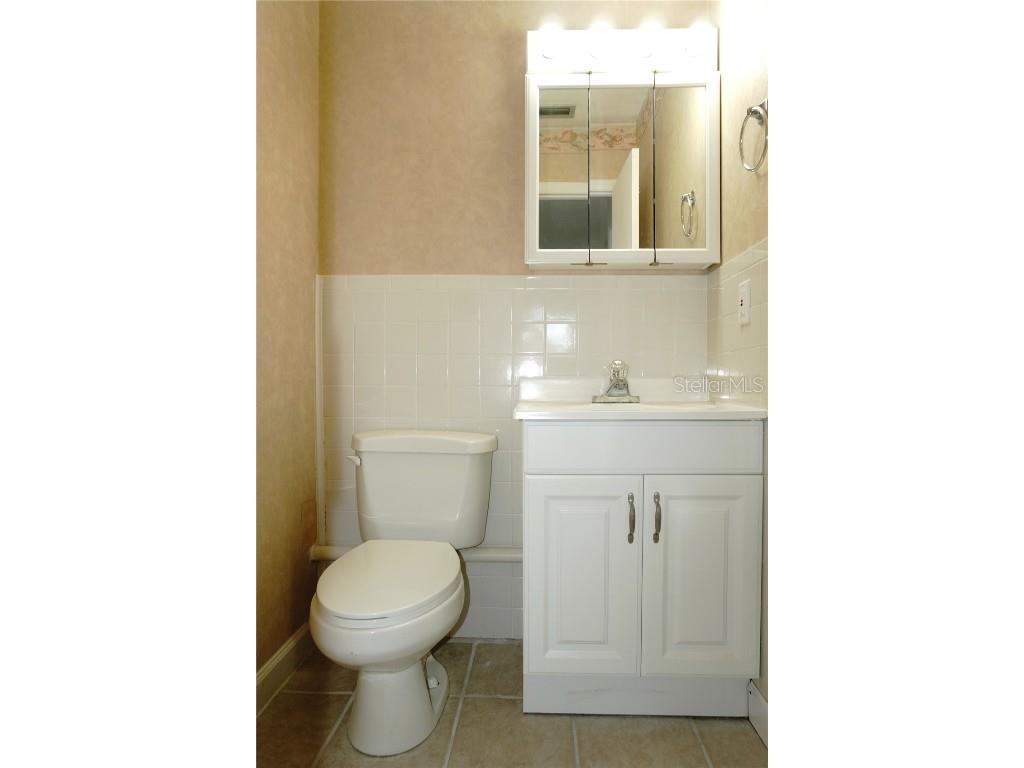 4329 Tahitian Gardens Circle #B Holiday FL 34691 TB8404132 image18