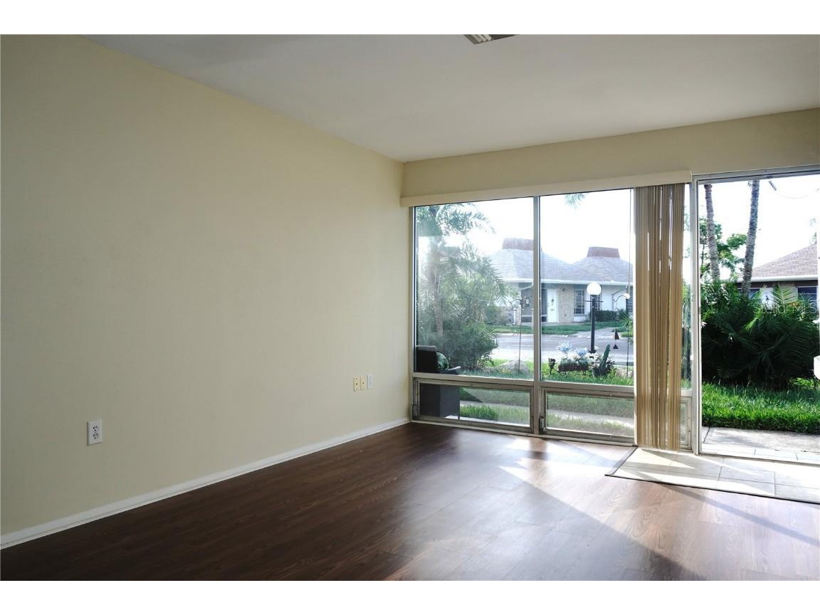 4329 Tahitian Gardens Circle #B Holiday FL 34691 TB8404132 image4