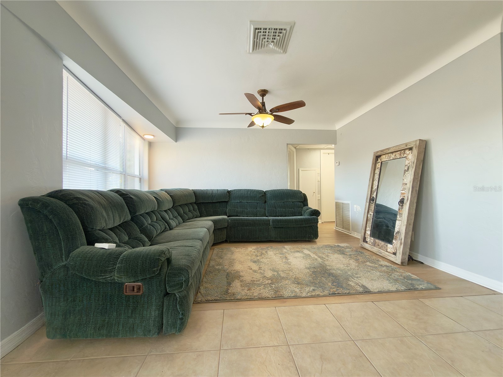 433 86th Avenue N Saint Petersburg FL 33702 L4959160 image5