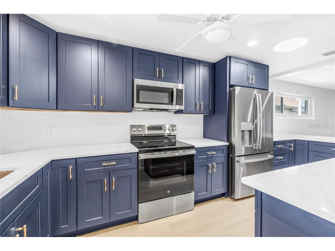 433 Boca Ciega Point Boulevard S #1012 Saint Petersburg FL 33708 TB8435635 image13