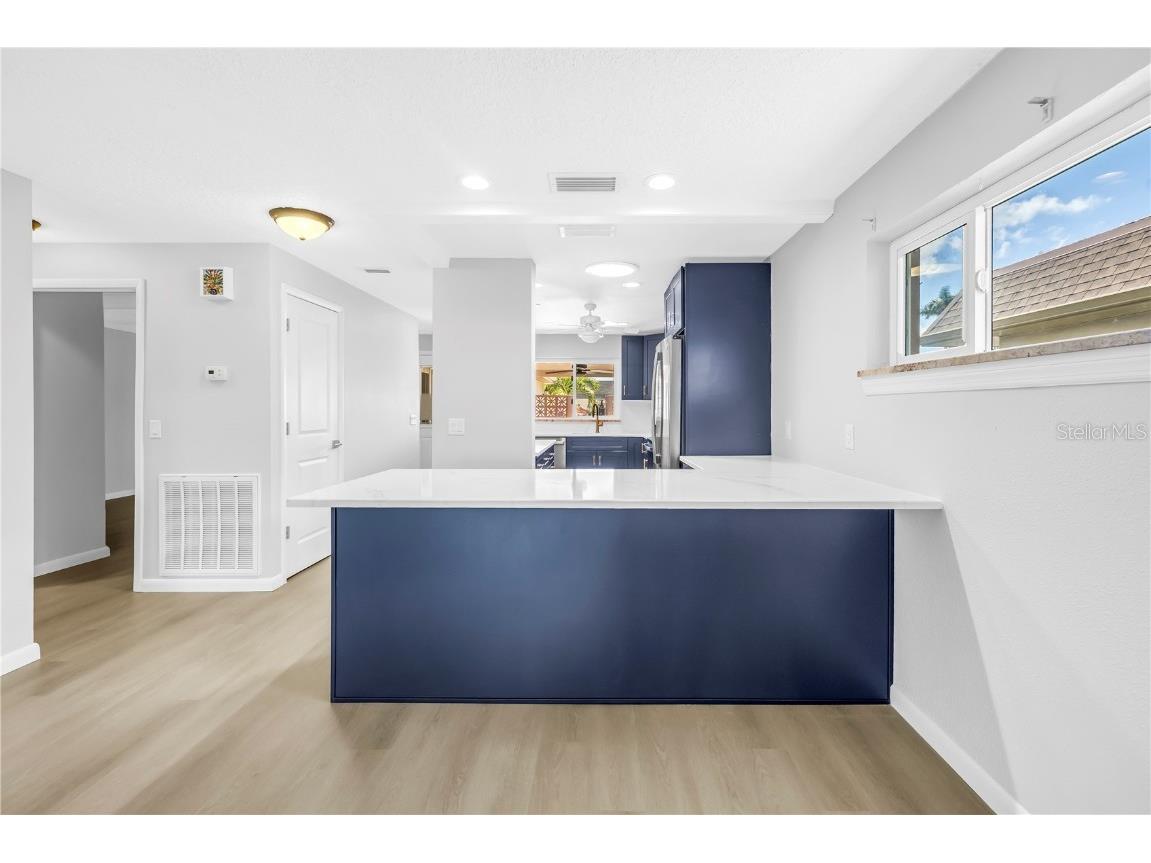 433 Boca Ciega Point Boulevard S #1012 Saint Petersburg FL 33708 TB8435635 image20