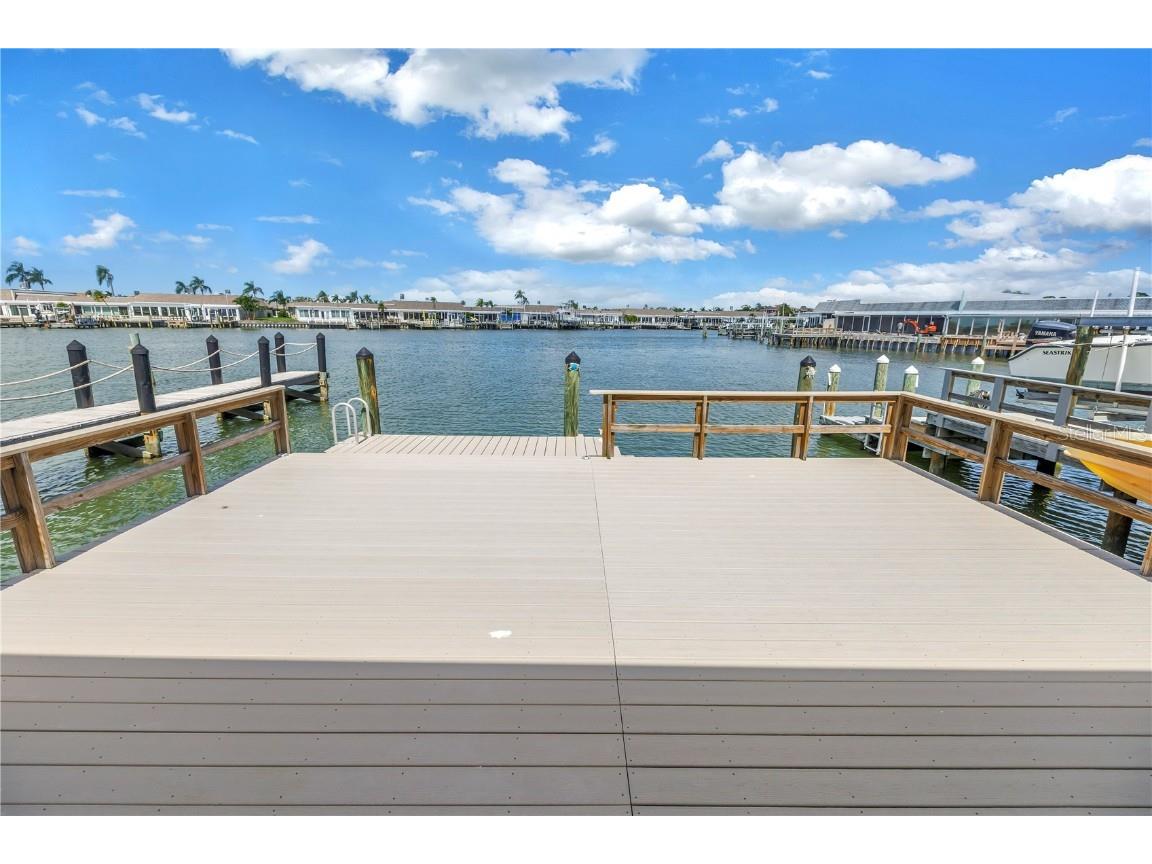 433 Boca Ciega Point Boulevard S #1012 Saint Petersburg FL 33708 TB8435635 image5