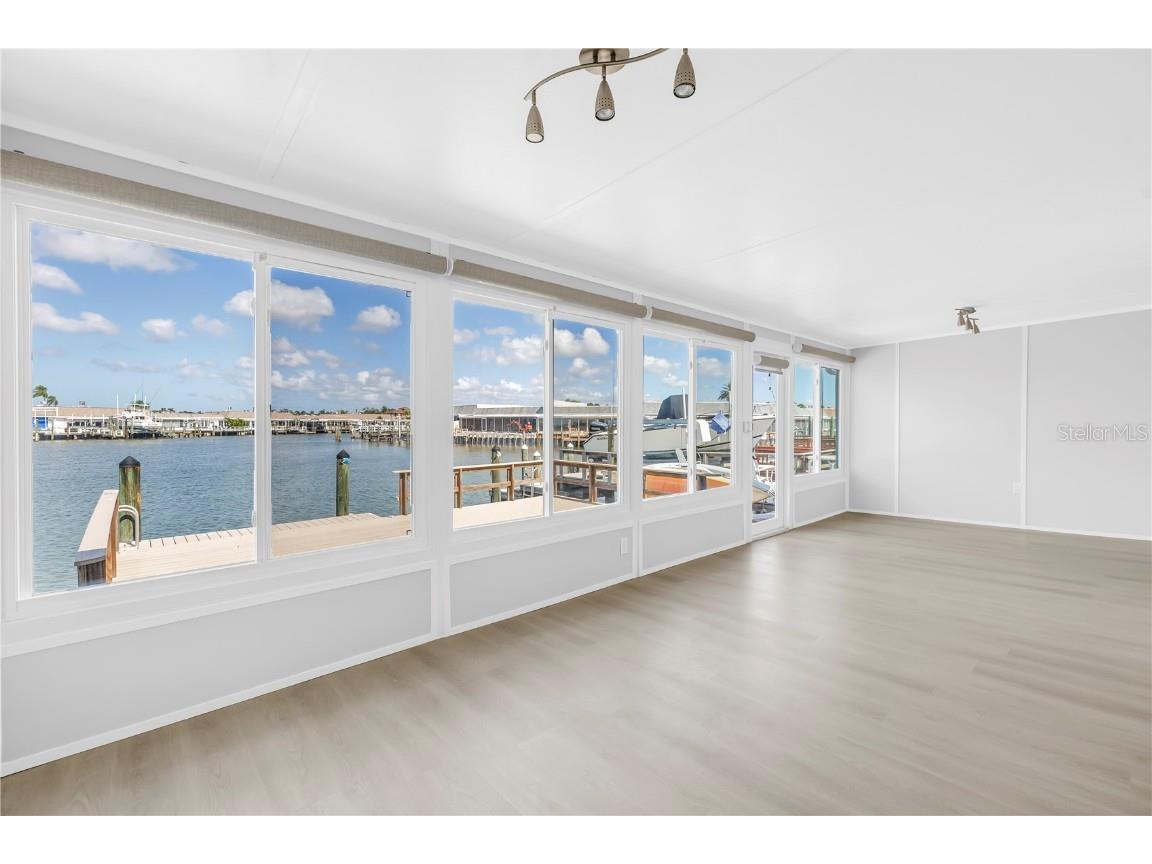 433 Boca Ciega Point Boulevard S #1012 Saint Petersburg FL 33708 TB8435635 image52