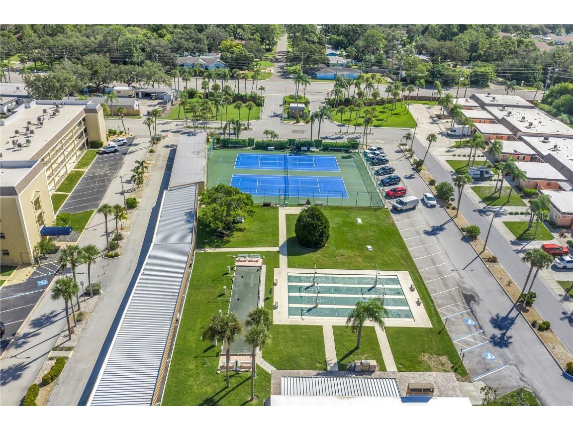 433 Boca Ciega Point Boulevard S #1012 Saint Petersburg FL 33708 TB8435635 image65