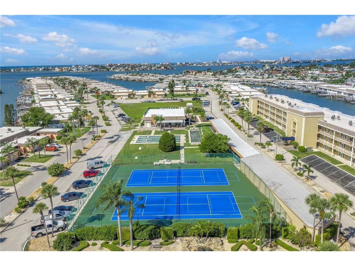 433 Boca Ciega Point Boulevard S #1012 Saint Petersburg FL 33708 TB8435635 image67