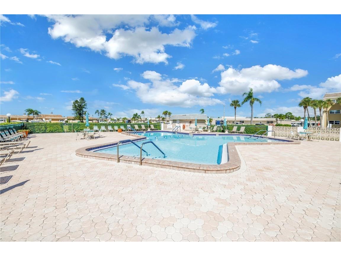 433 Boca Ciega Point Boulevard S #1012 Saint Petersburg FL 33708 TB8435635 image70