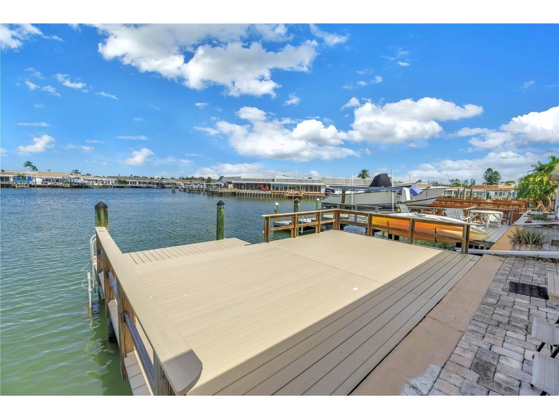 433 Boca Ciega Point Boulevard S #1012 Saint Petersburg FL 33708 TB8435635 image80