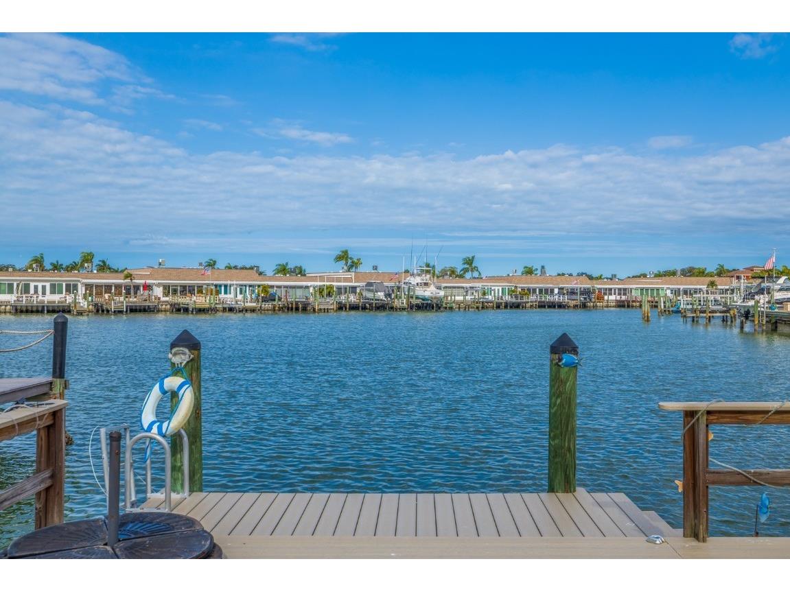 433 Boca Ciega Point Boulevard S Saint Petersburg FL 33708 U8185169 image1