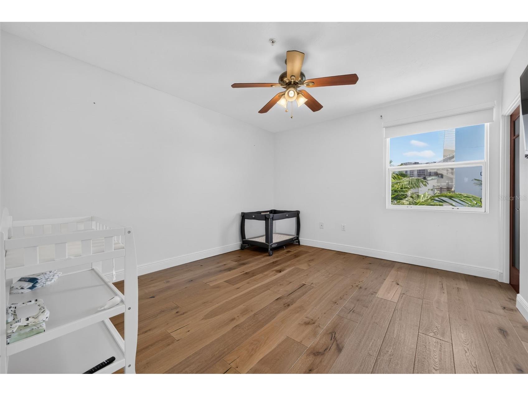 433 Central Avenue Sarasota FL 34236 A4700912 image33