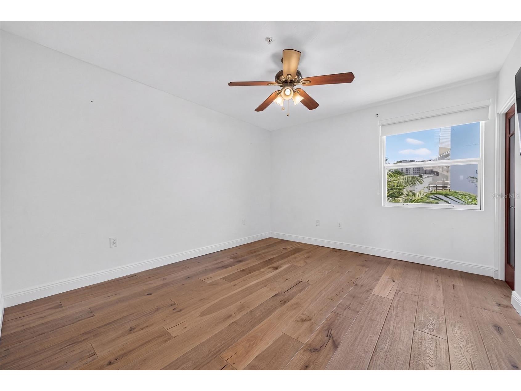 433 Central Avenue Sarasota FL 34236 A4700912 image34