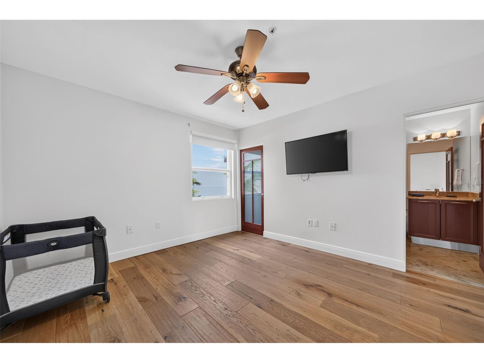 433 Central Avenue Sarasota FL 34236 A4700912 image35