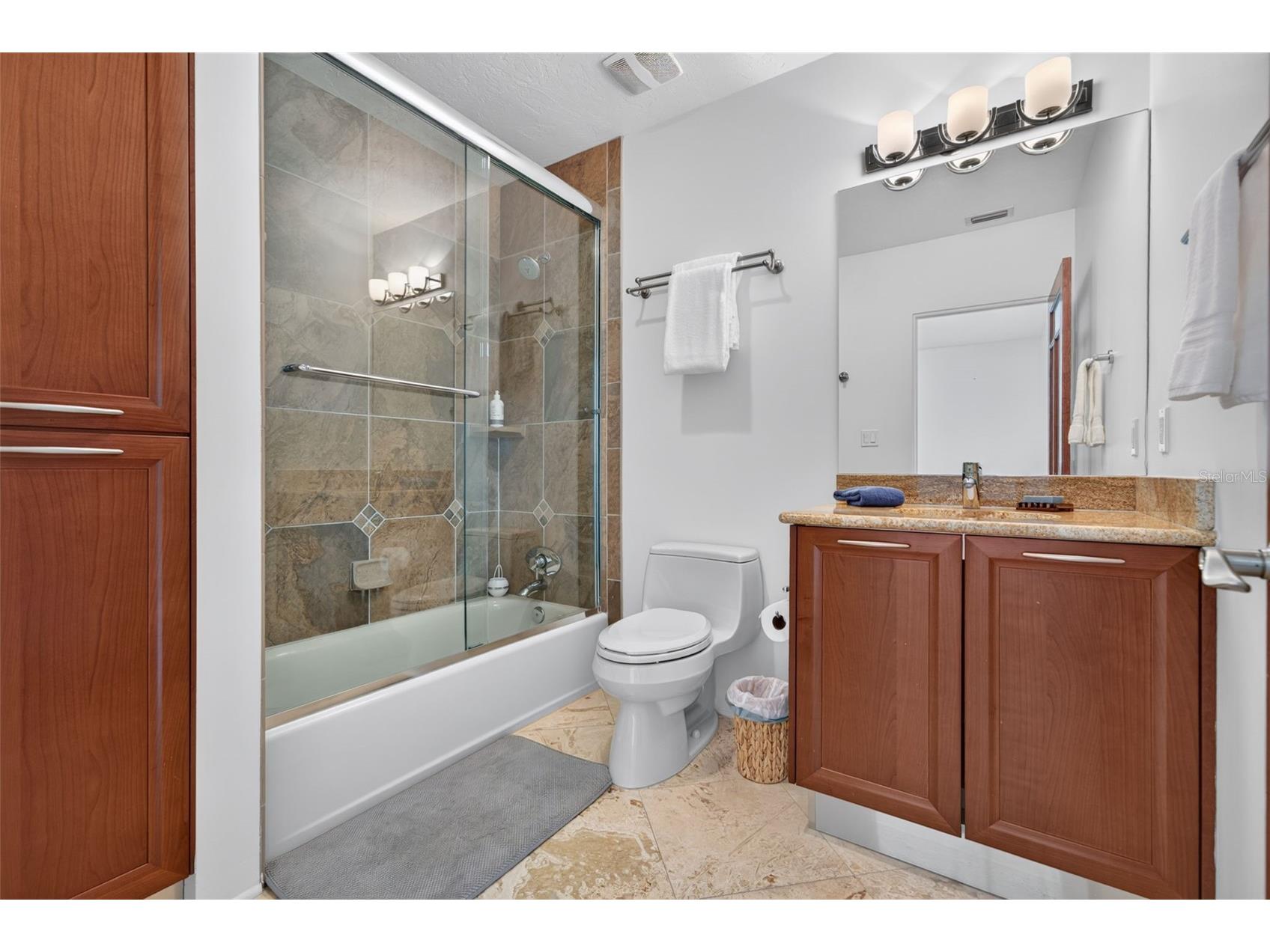 433 Central Avenue Sarasota FL 34236 A4700912 image36