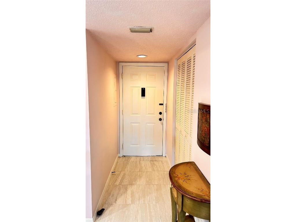 433 Cerromar Lane #331 Venice FL 34293 A4651940 image25